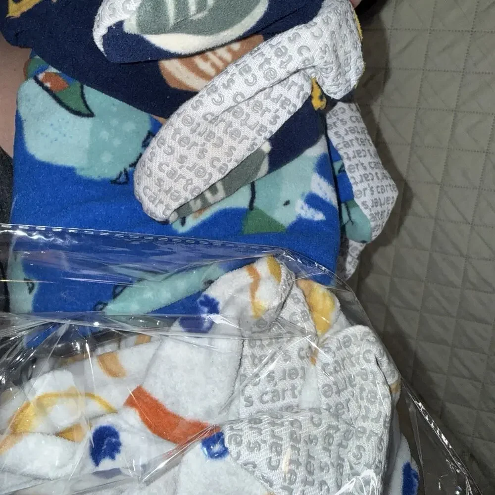 2t carters Fleece Sleeper Lot Of 3